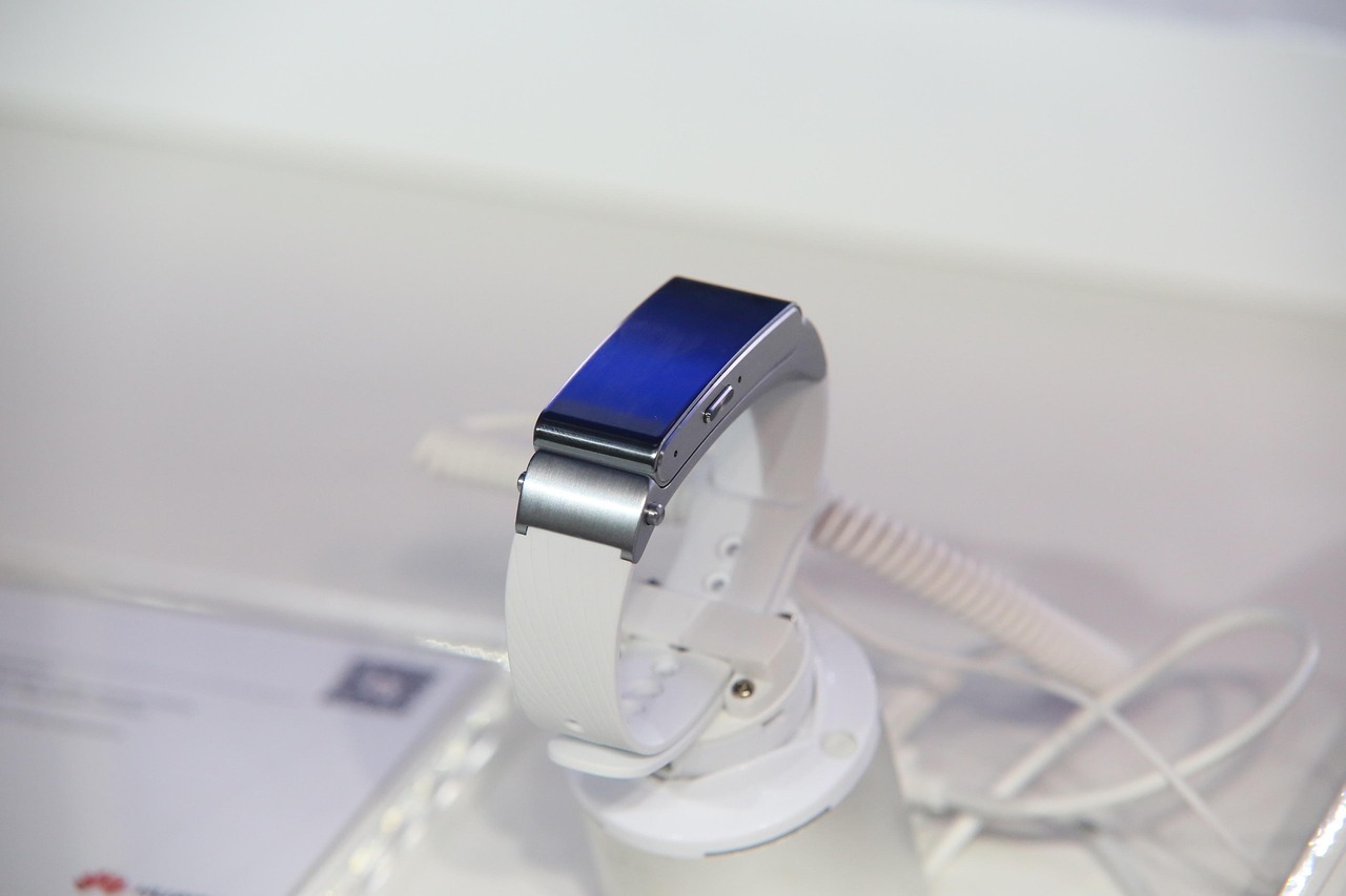découvrez les dernières smartwatches : des montres connectées innovantes pour suivre votre santé, recevoir vos notifications et rester connecté au quotidien. choisissez la smartwatch parfaite adaptée à votre style de vie.